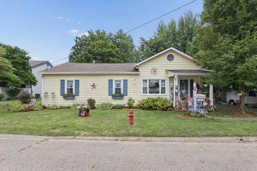 166 New Hampshire Avenue, London, OH 43140 - #2