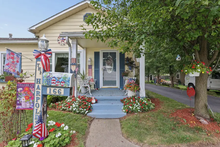 166 New Hampshire Avenue, London, OH 43140 - #3