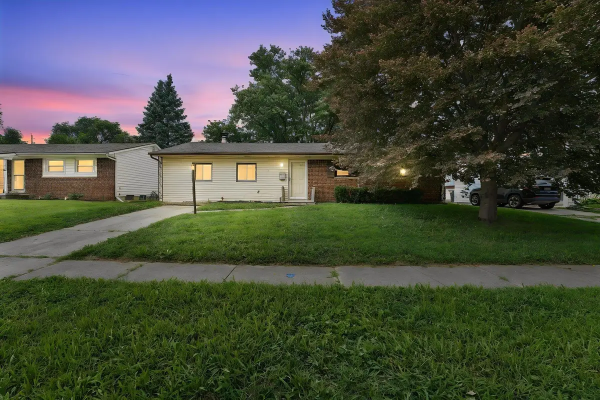5084 Jameson Drive, Columbus, OH 43232 - #1