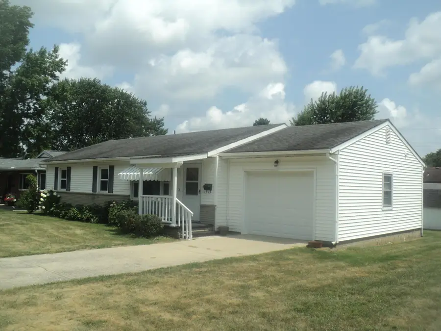 1005 Golfview Drive, Washington Court House, OH 43160 - #2