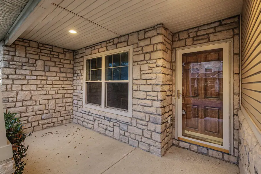 6060 Coventry Meadow Lane, Hilliard, OH 43026 - #3