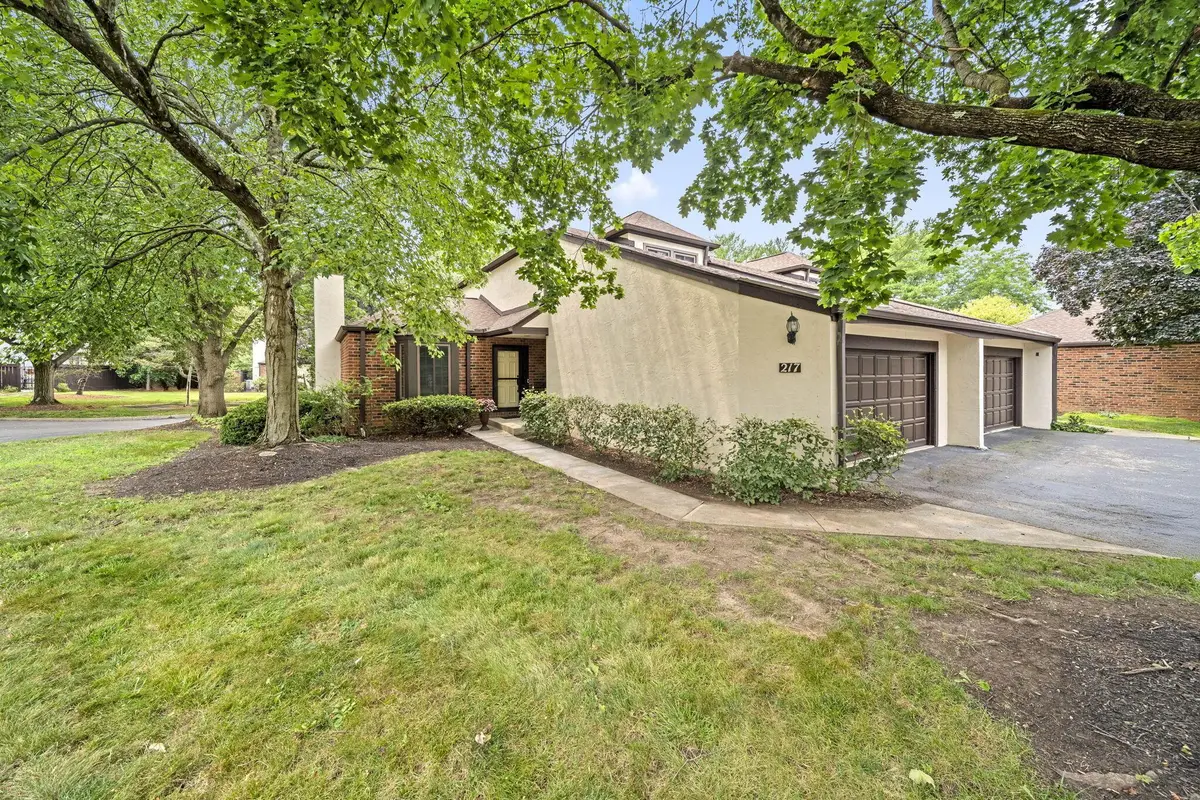 217 Saint Antoine Street, Worthington, OH 43085 - #1