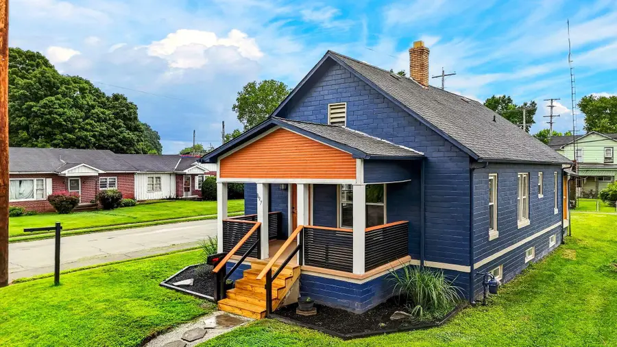 897 E 2nd Street, Logan, OH 43138 - #2