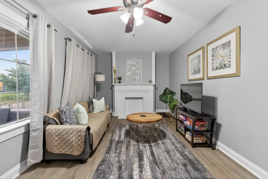 1170 Oakwood Avenue, Columbus, OH 43206 - #2