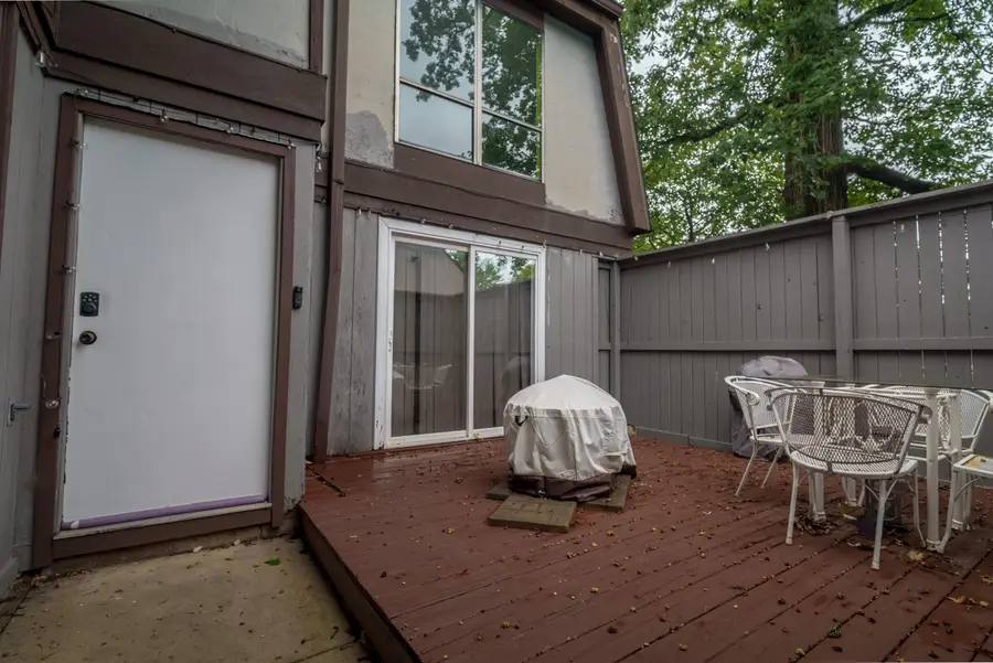 5475 Worthington Forest Place, Columbus, OH 43229 - #3