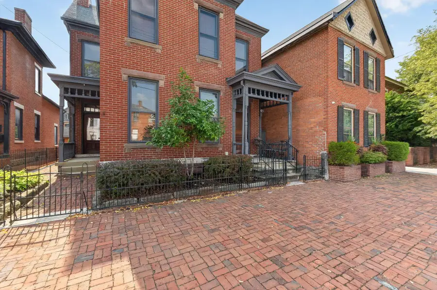 529 S 3rd Street, Columbus, OH 43215 - #2