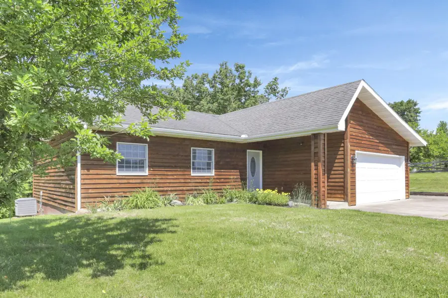 8941 State Route 664 N, Logan, OH 43138 - #2