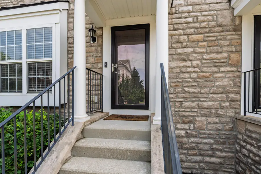 5595 Crystal Falls Street, Dublin, OH 43016 - #3