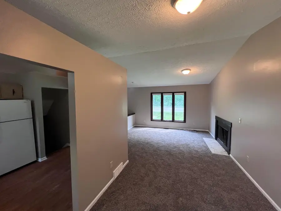 5860 Cooper Road, Westerville, OH 43081 - #3