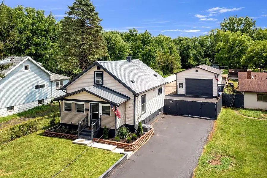 226 Collingwood Avenue, Whitehall, OH 43213 - #3