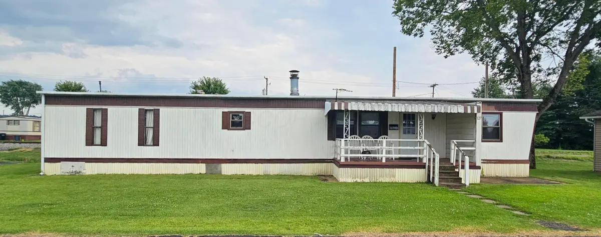 1570 E Main Street, Lancaster, OH 43130 - #1