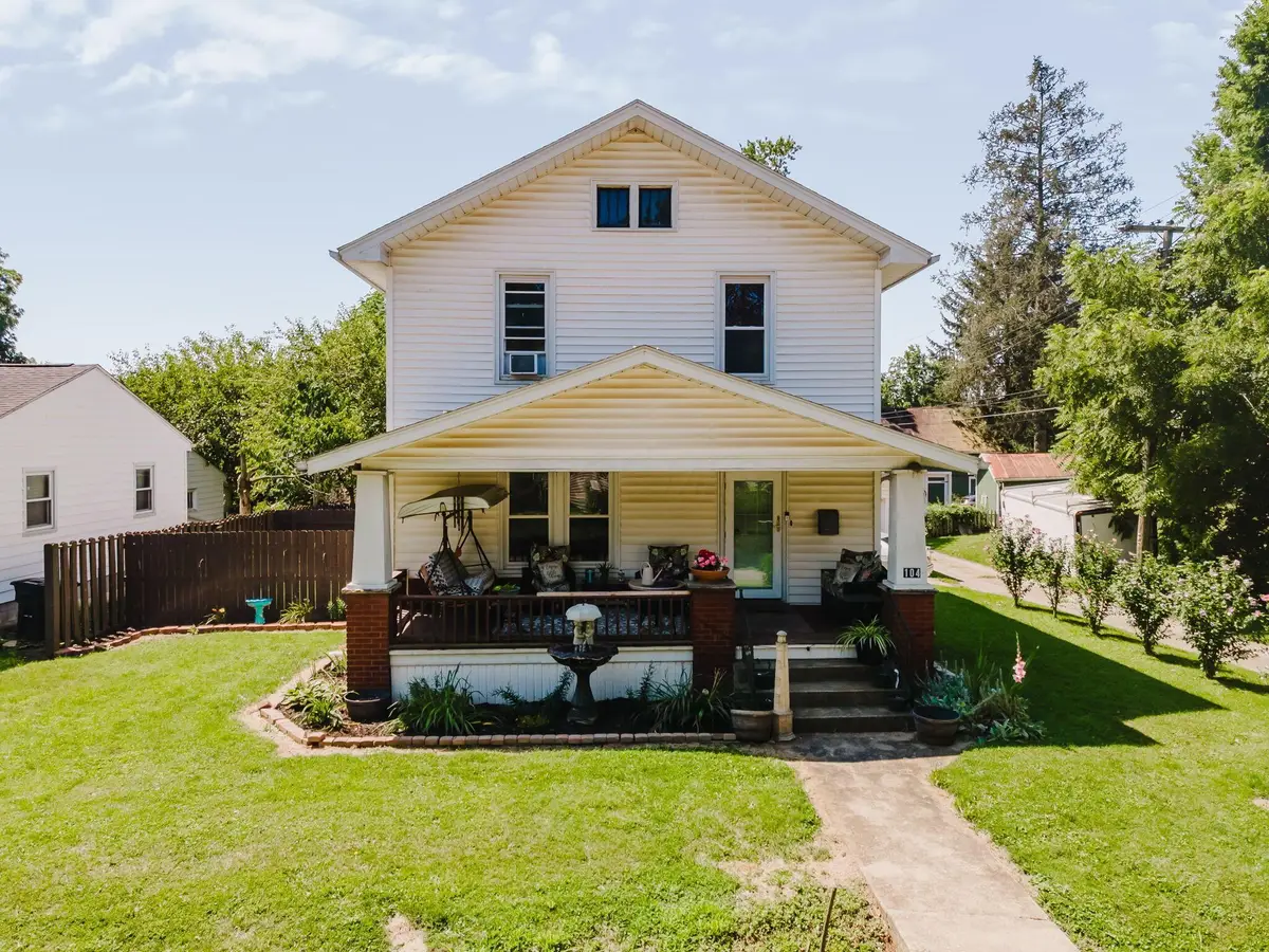 104 E Pleasant Street, Mount Vernon, OH 43050 - #1