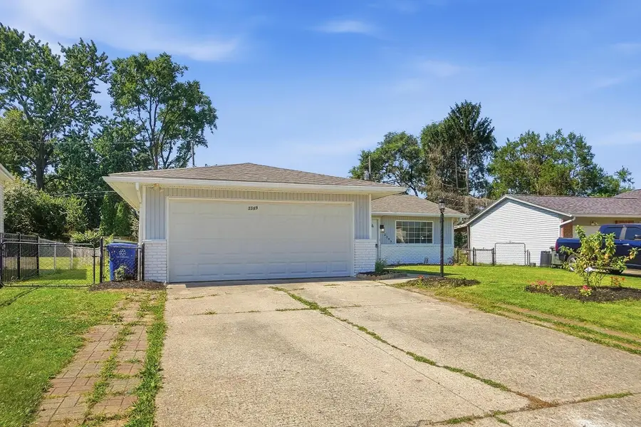 3389 Dillward Drive, Columbus, OH 43219 - #2