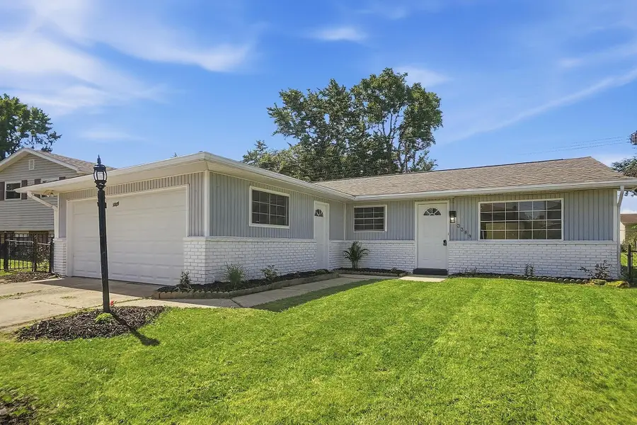 3389 Dillward Drive, Columbus, OH 43219 - #3