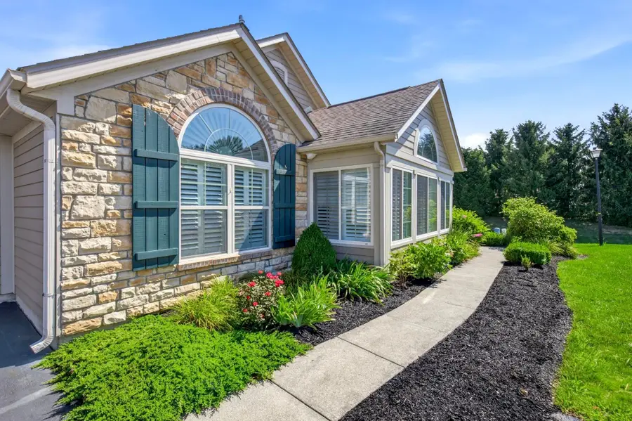 752 Lambton Circle E, Lancaster, OH 43130 - #2
