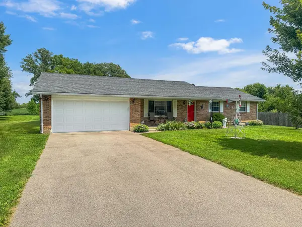4049 Walnut Grove Circle, Urbana, OH 43078