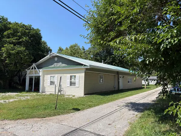 1 S Central Street, Ashley, OH 43003