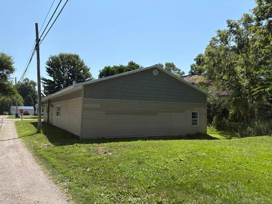 1 S Central Street, Ashley, OH 43003 - #3