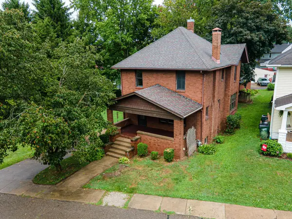 1518 Prospect Street, Coshocton, OH 43812