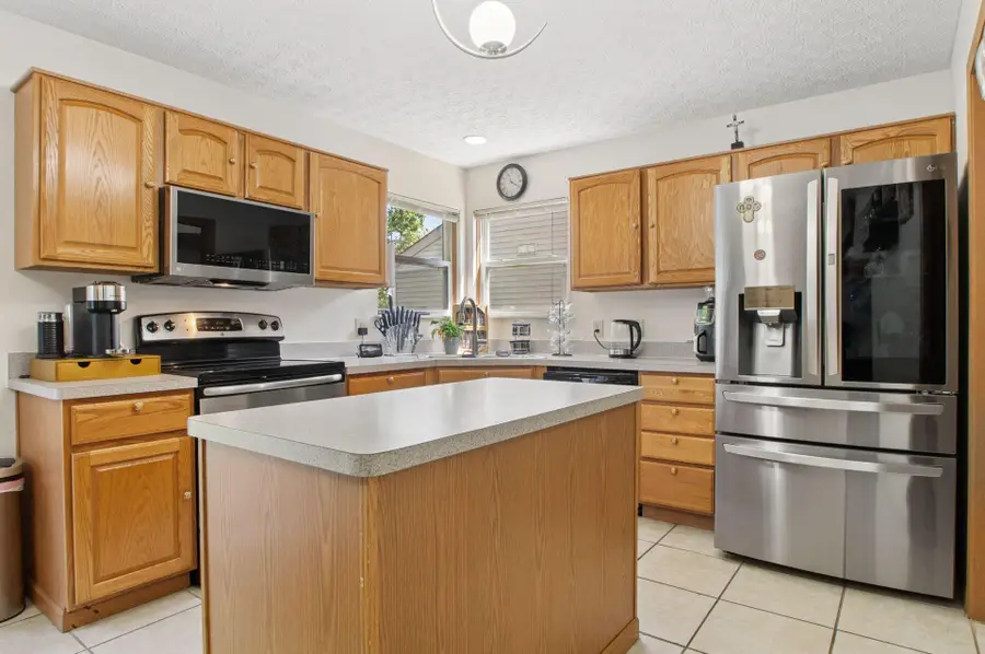 4146 Nafzger Drive, Columbus, OH 43230 - #3