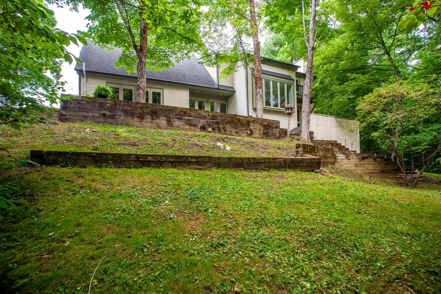 8136 Blind Brook Court, Columbus, OH 43235 - #2