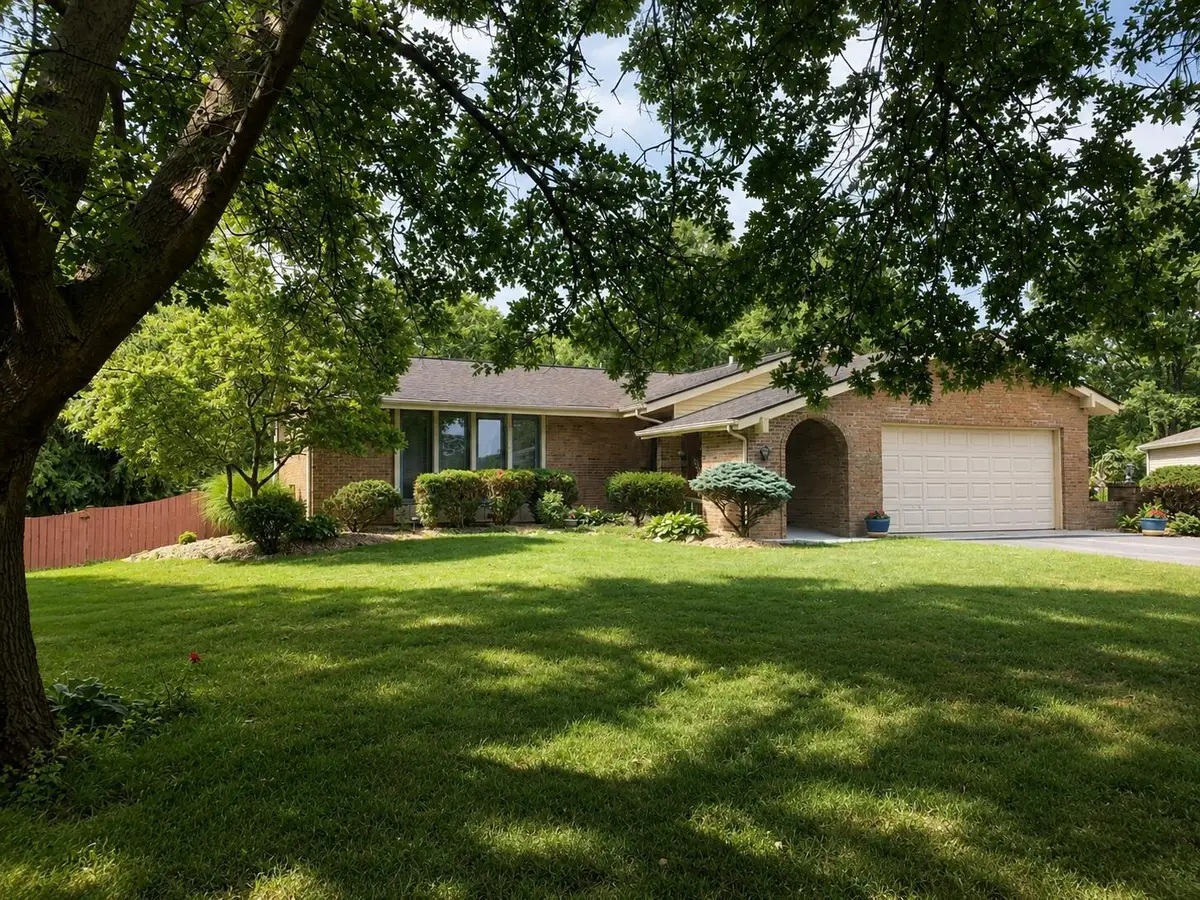 300 Heather Lane, Powell, OH 43065 - #1