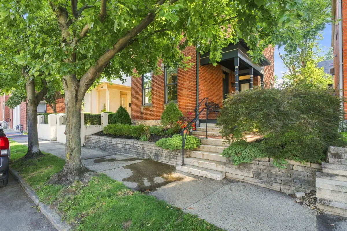 684 Kerr Street, Columbus, OH 43215 - #1