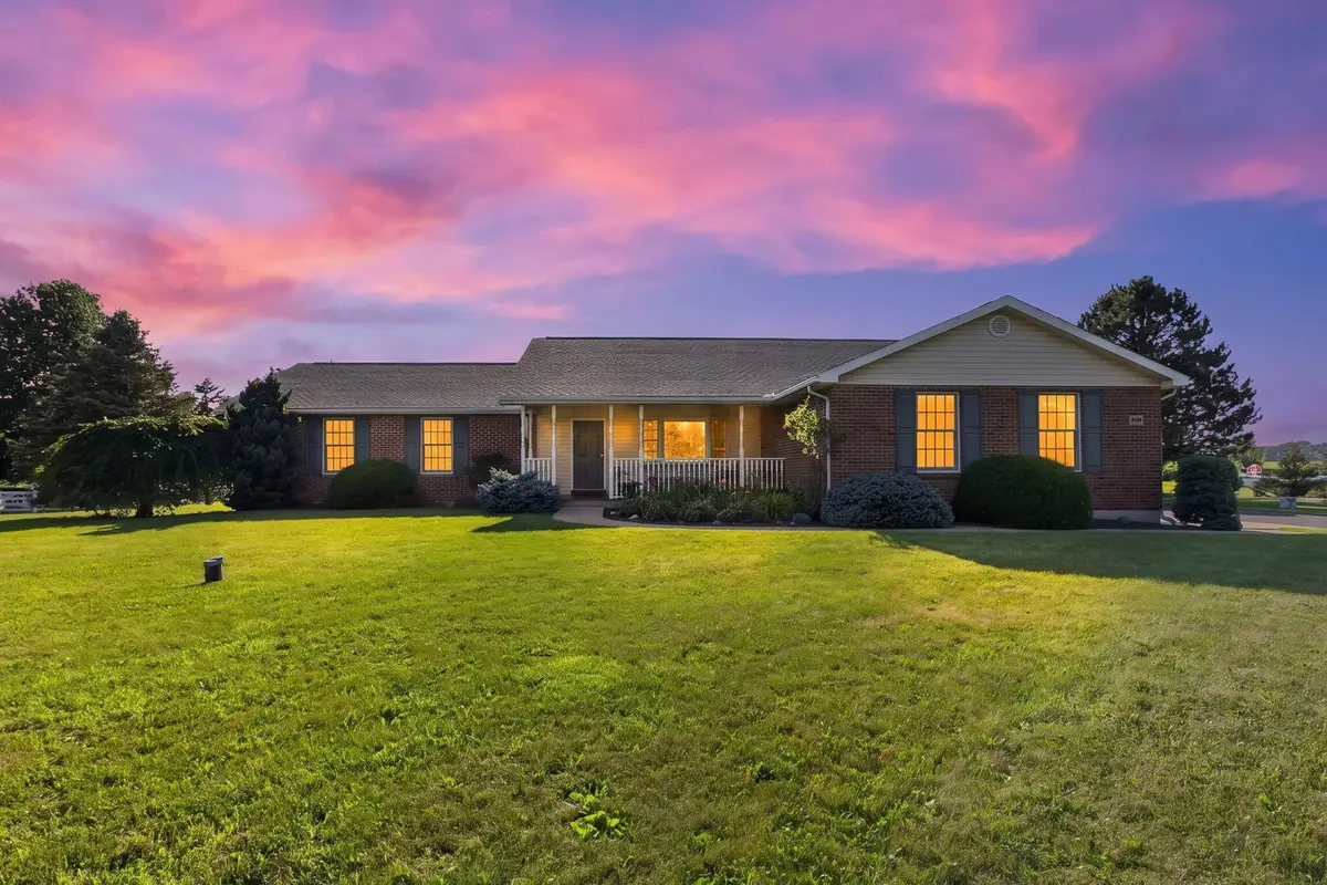 3151 Wall Street, Centerburg, OH 43011 - #1