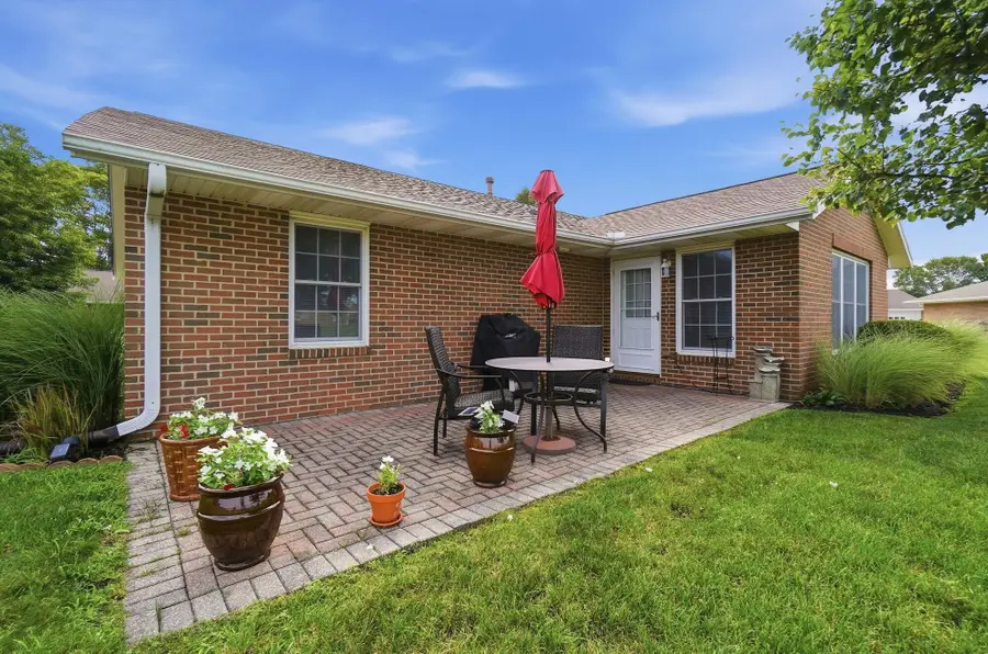 630 Elaine Drive, West Jefferson, OH 43162 - #2