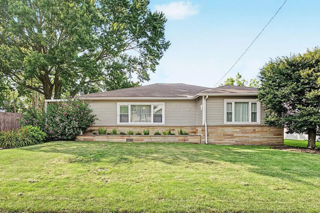 150 E Main Street, Centerburg, OH 43011 - #1