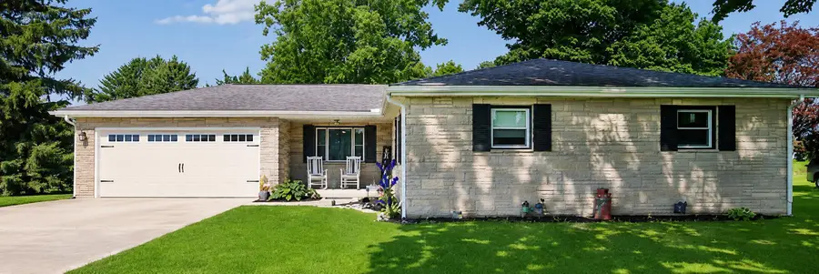 6890 State Route 13 Ne, Somerset, OH 43783 - #3