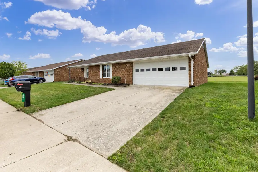 851 Circle Drive, London, OH 43140 - #3