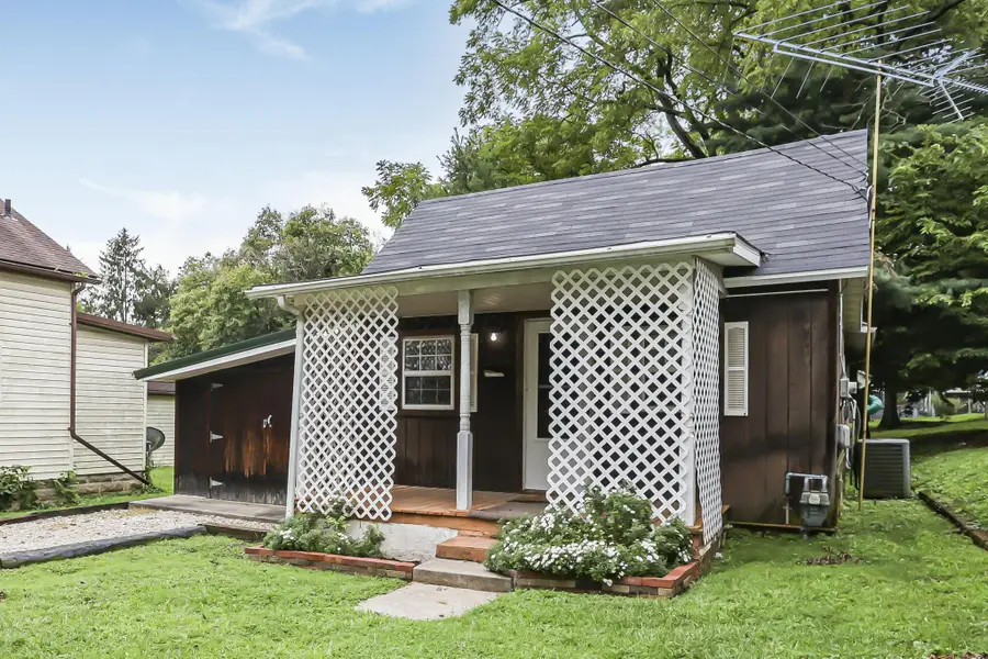 447 Central Avenue, Newark, OH 43055 - #3