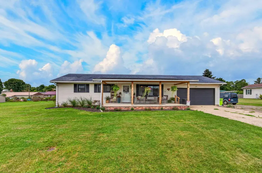 121 Queen Drive, Chillicothe, OH 45601 - #3
