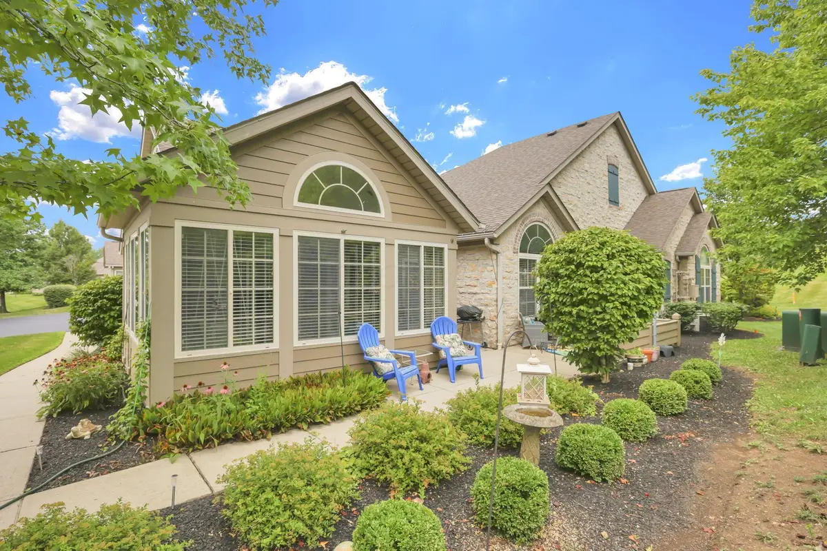 100 Stonegate Drive, Pataskala, OH 43062 - #1