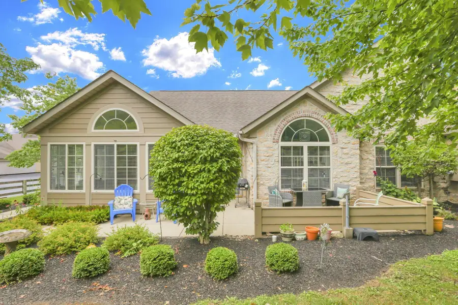 100 Stonegate Drive, Pataskala, OH 43062 - #3