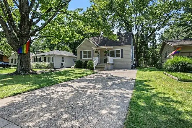 349 W Kanawha Avenue, Columbus, OH 43214 - #3