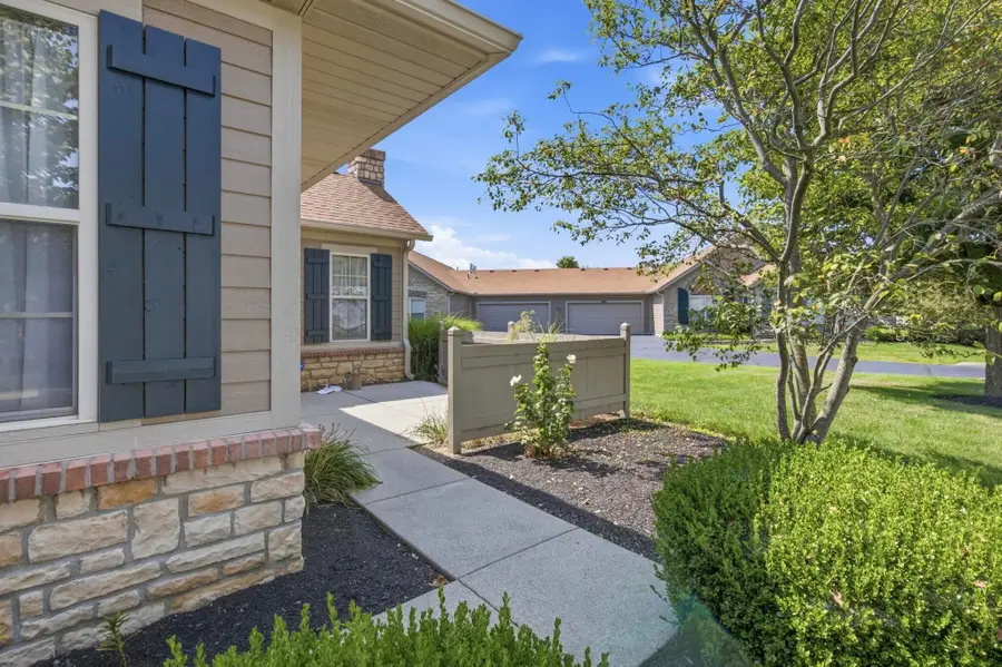 850 Lambton Circle W, Lancaster, OH 43130 - #2