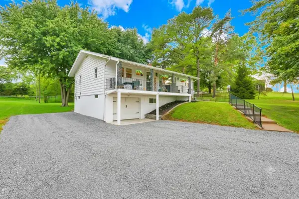 901 Coonpath Road Nw, Lancaster, OH 43130