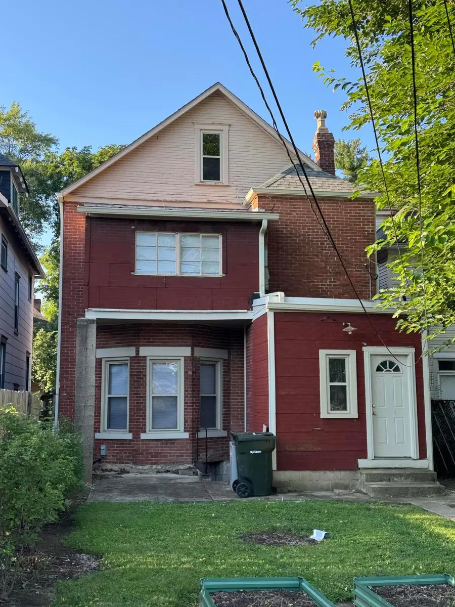 32 E Maynard Avenue, Columbus, OH 43202 - #2