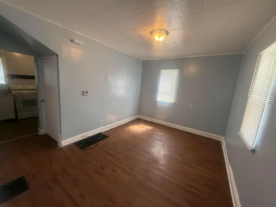 1856 Genessee Avenue, Columbus, OH 43211 - #2