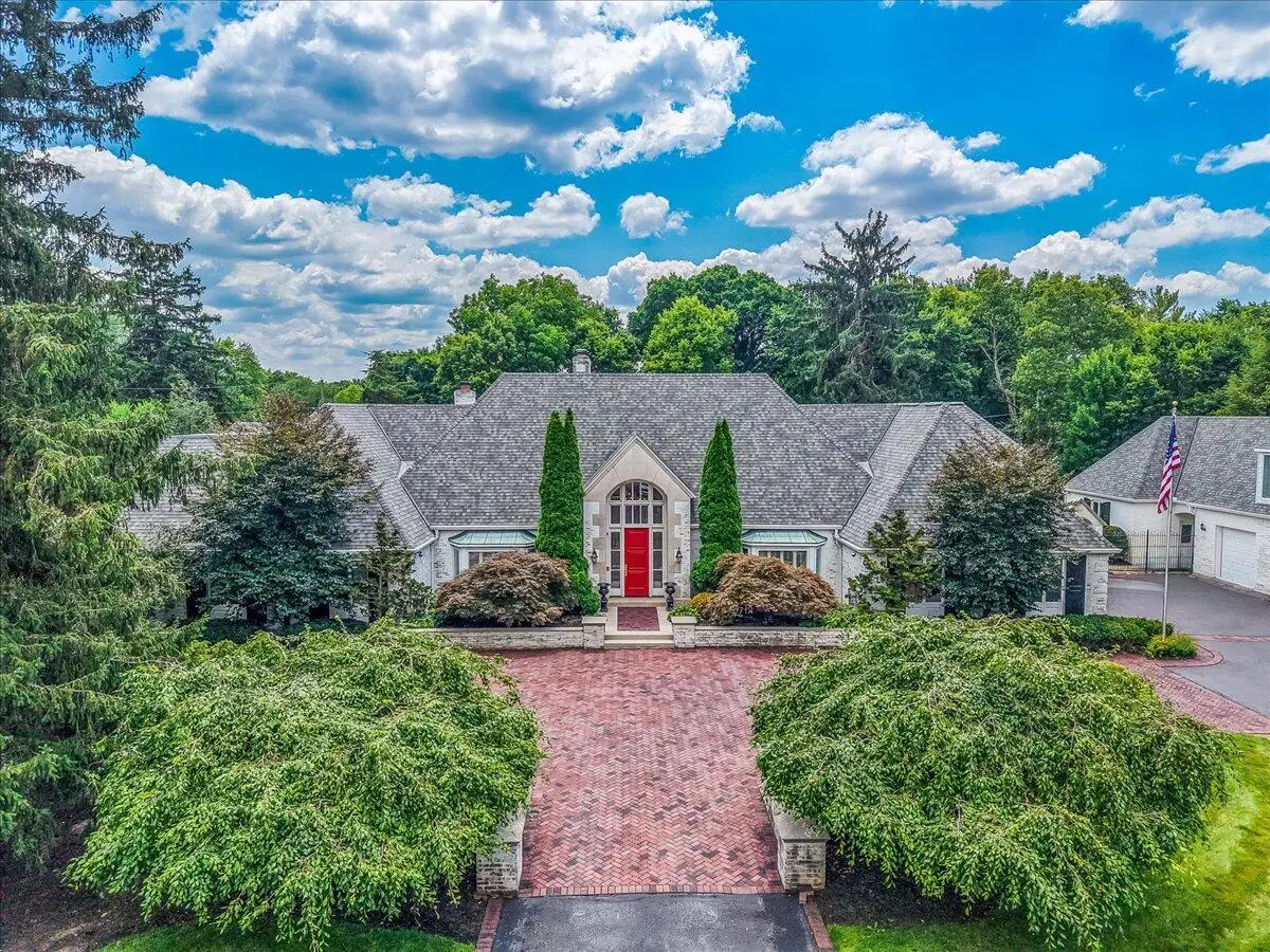 2777 Mccoy Road, Upper Arlington, OH 43220 - #1