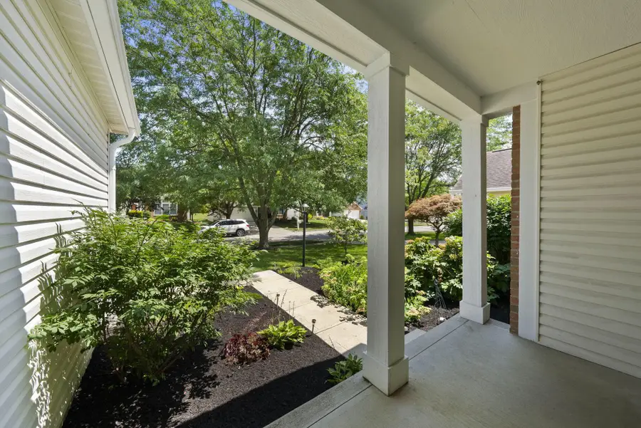 7302 Summerfield Drive, Lewis Center, OH 43035 - #2