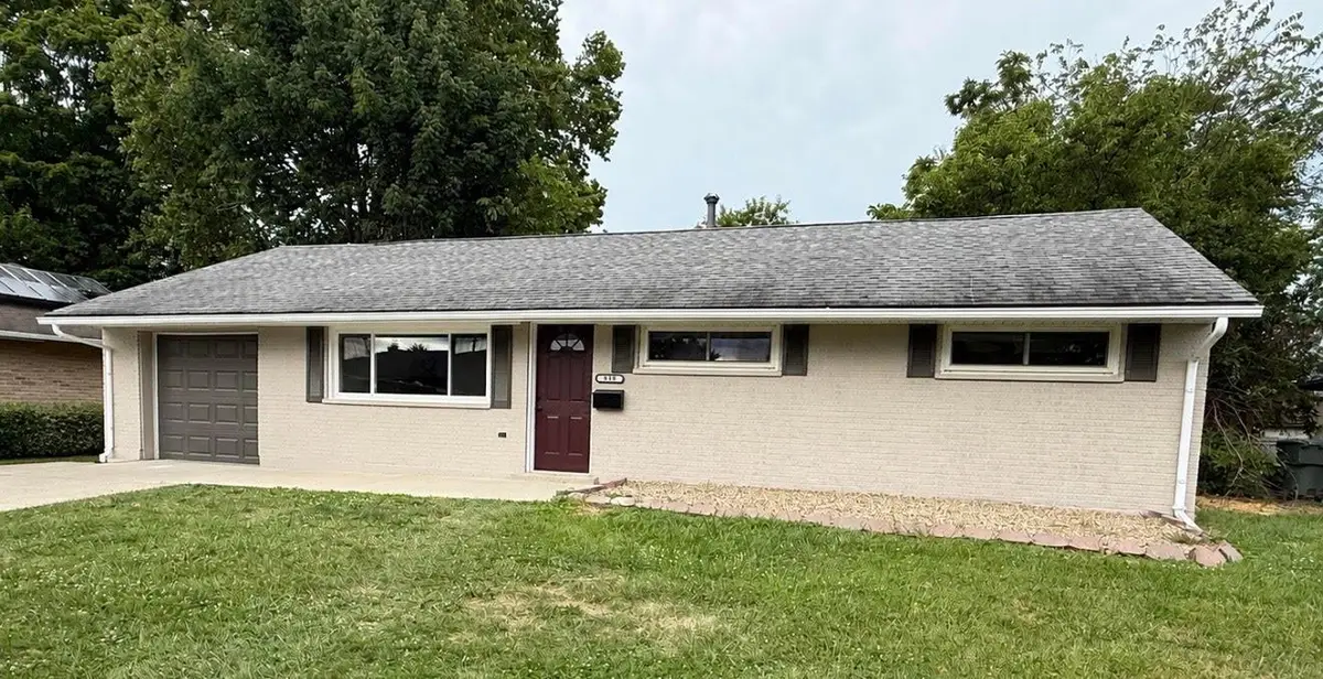 930 W Stephen Drive W, Columbus, OH 43204 - #1