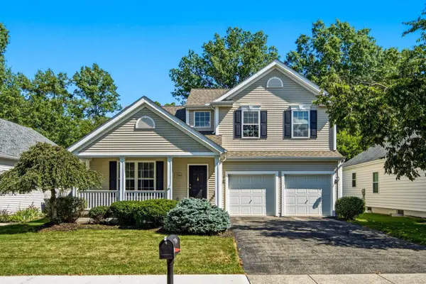 7184 Upper Albany Drive, New Albany, OH 43054