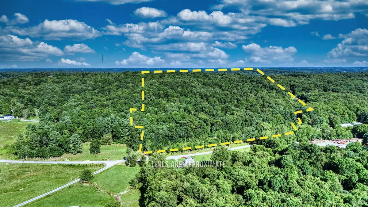 10592 Fallsburg Road Ne, Frazeysburg, OH 43822 - #1