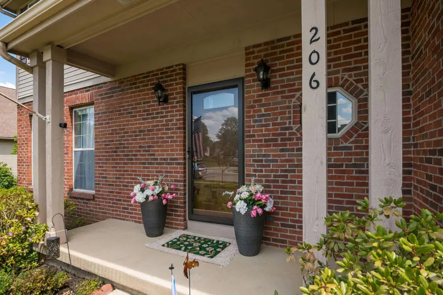 206 Oxford Drive Sw, Pataskala, OH 43062 - #2