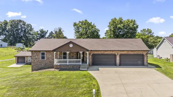 251 Alcon Drive, Newark, OH 43055