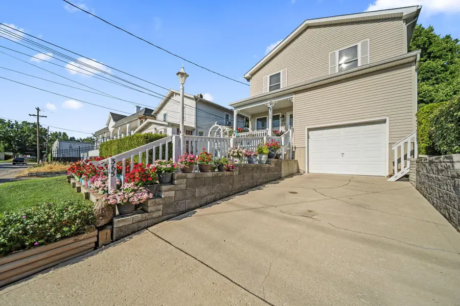 365 Lechner Avenue, Columbus, OH 43223 - #3