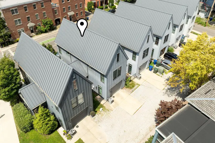 978 Summit Street, Columbus, OH 43201 - #3